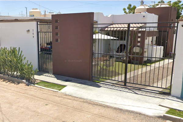 Foto de inmueble en Calle Chichonal  #269, Col. San Fernando C.P. 23083, La Paz