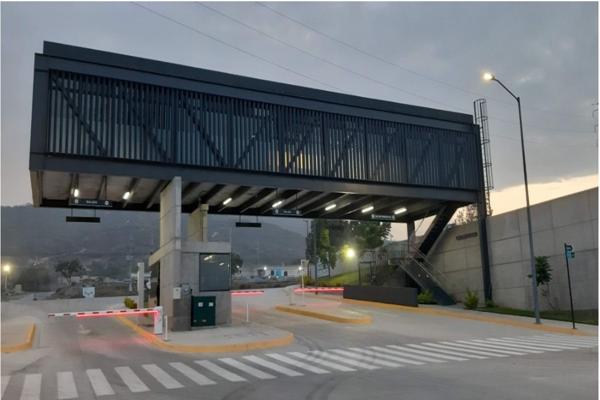 Foto de inmueble en Carretera a San Isidro Mazatepec  #4978, Col. Soledad de Cruz Vieja C.P. 45644, Tlajomulco de Zúñiga