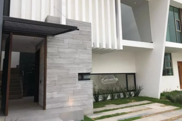 Foto de inmueble en Avenida La Principal #202 a, Col. Real Toledo C.P. 42119, Pachuca de Soto
