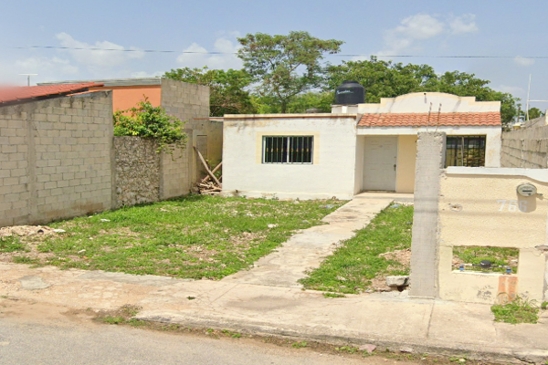 Foto de inmueble en Calle 34 #s/n, Col. Ampliación Tixcacal Opichen C.P. 97249, Mérida