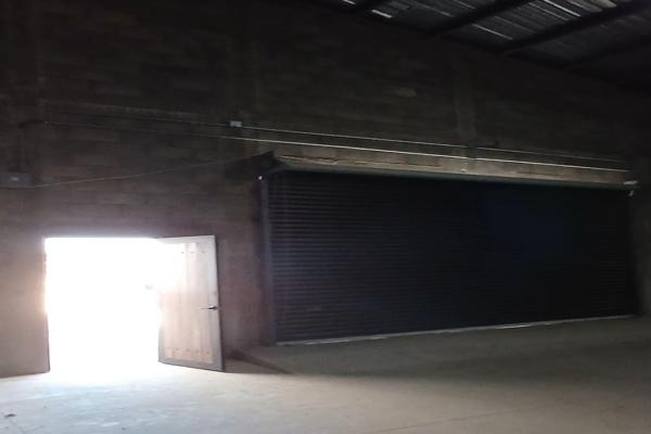 Foto de inmueble en Bodega 1000 M2 CSL ubicación aprox, Col. Brisas del Pacifico C.P. 23473, Los Cabos