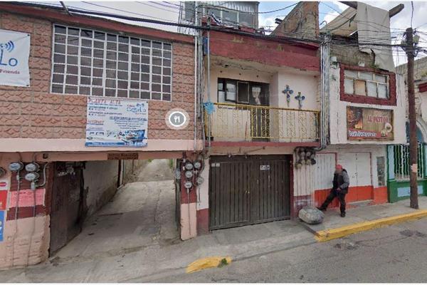 Foto de inmueble en  , Col. Cacalomacán Centro C.P. 50265, Toluca
