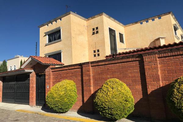 Foto de inmueble en  , Col. Cacalomacán C.P. 50265, Toluca