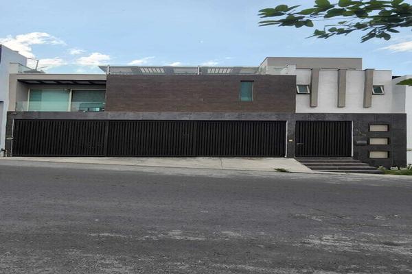 Foto de inmueble en Calandria, Col. Cima del Bosque (Cumbres Elite 9 Sector) C.P. 64346, Monterrey