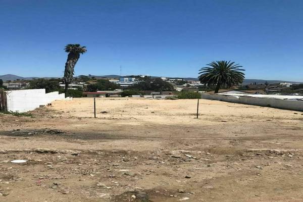 Foto de inmueble en Calla Azteca, Col. Azteca C.P. 22820, Ensenada