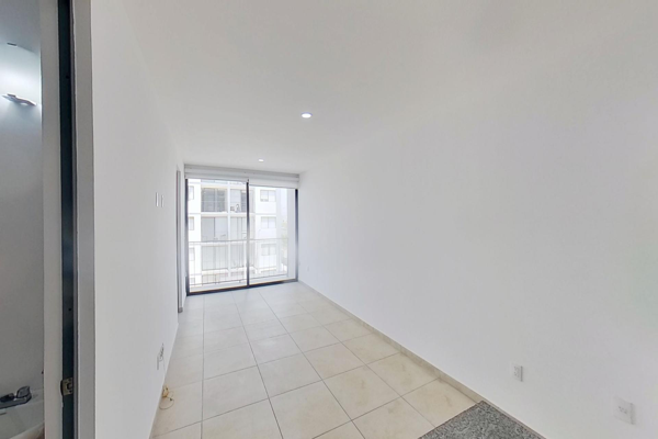 Foto de inmueble en Calle 1 1276 torre 2 depto. 3D condominio Altaluz Vida Vertical, Altaluz Residencial, Zapopan, Jalis, Col. Alviento Residencial C.P. 45200, Zapopan