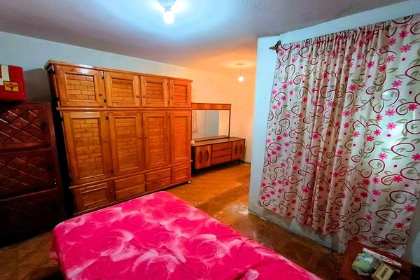 Foto de inmueble en C 1 Ángel Pérez, Col. Unidad Vicente Guerrero C.P. 09200, Iztapalapa