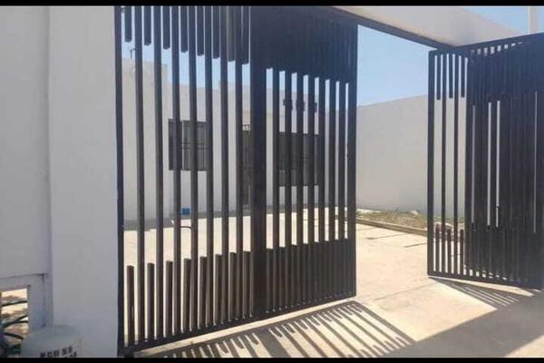 Foto de inmueble en Calle 1, Col. Los Héroes C.P. 97306, Mérida
