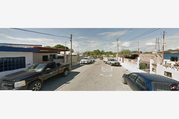 Foto de inmueble en CALLE 102, Col. Sambula C.P. 97250, Mérida