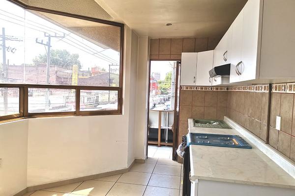 Foto de inmueble en Calle 12, Col. Pro-Hogar C.P. 02600, Azcapotzalco