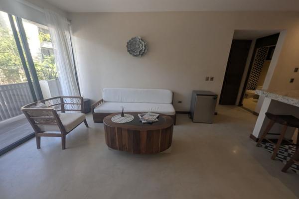 Foto de inmueble en C.15 Pte, Col. Maya Pax C.P. 77760, Tulum