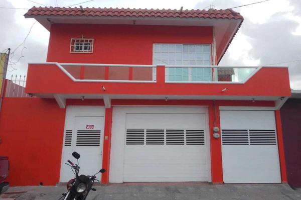 Foto de inmueble en Calle 16, Col. Agustín Acosta Lagunes C.P. 91727, Veracruz