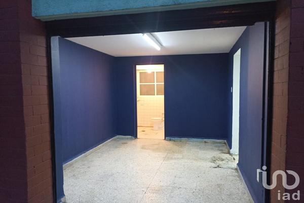 Foto de inmueble en CALLE 17 #146, Col. Pro-Hogar C.P. 02600, Azcapotzalco