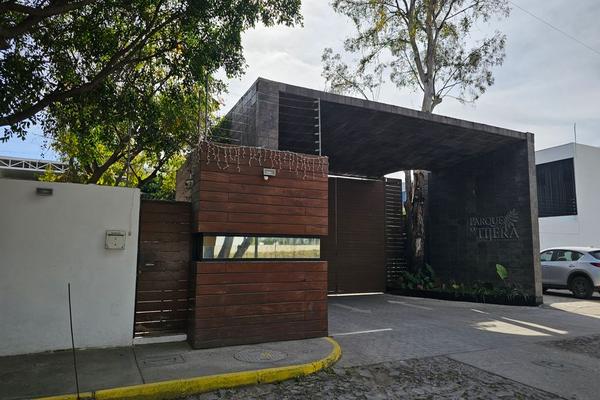 Foto de inmueble en Calle 17 de Mayo #10, Col. Hacienda La Tijera C.P. 45647, Tlajomulco de Zúñiga
