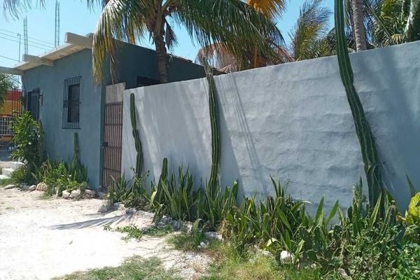 Foto de inmueble en calle 19, Col. Chelem C.P. 97336, Progreso