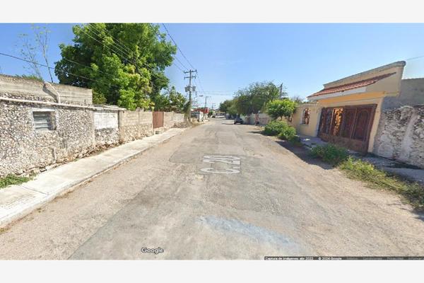 Foto de inmueble en CALLE 20 #566, Col. Azcorra C.P. 97177, Mérida