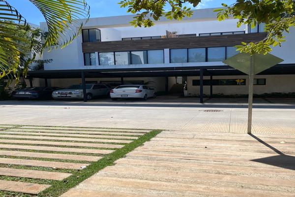 Foto de inmueble en Calle 20, Col. Montebello C.P. 97113, Mérida