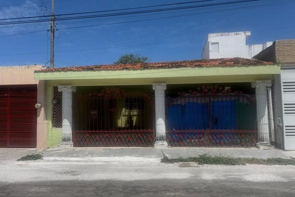 Foto de inmueble en CALLE 25 #87, Col. Chuburna de Hidalgo C.P. 97205, Mérida