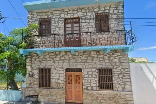 Foto de inmueble en C. 27 #59, Col. Ismael Garcia C.P. 97320, Progreso