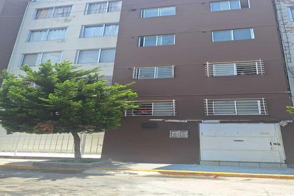 Foto de inmueble en calle 5, Col. Agrícola Pantitlan C.P. 08100, Iztacalco