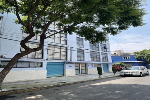 Foto de inmueble en Calle 51, Col. General Ignacio Zaragoza C.P. 15000, Venustiano Carranza