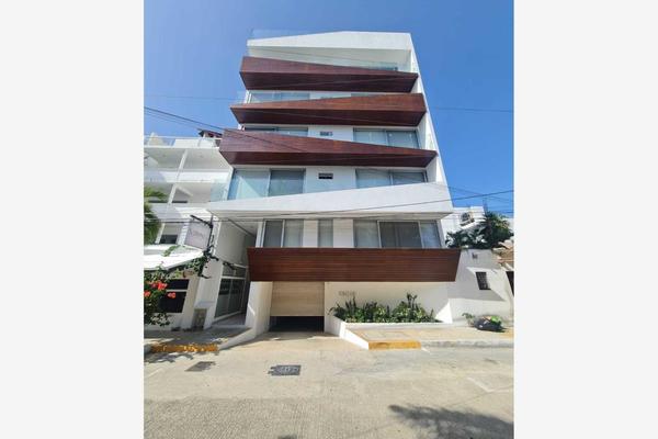 Foto de inmueble en Calle 52 entre Quinta y 10th Avenida, Col. Luis Donaldo Colosio C.P. 77728, Solidaridad