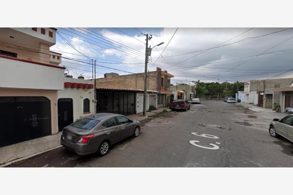 Foto de inmueble en CALLE 6 #0, Col. Jacarandas C.P. 63195, Tepic