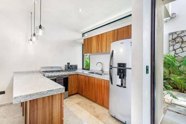 Foto de inmueble en c 6 sur, Col. La Veleta C.P. 77760, Tulum