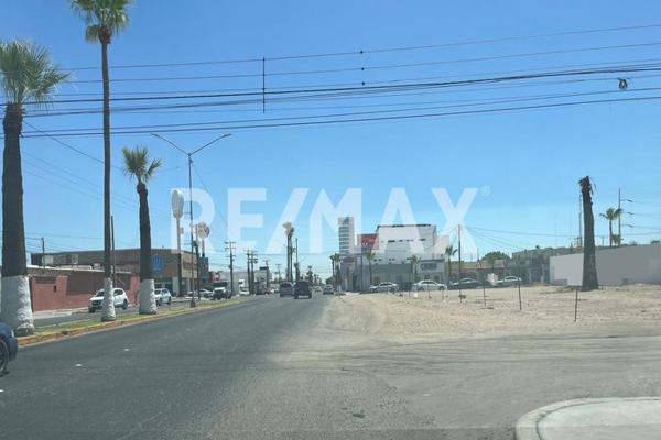 Foto de inmueble en Calle 7 y Cjon. Revolucion., Col. Comercial C.P. 83449, San Luis Río Colorado