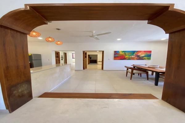 Foto de inmueble en CALLE 77, Col. Itzaes C.P. 97068, Mérida