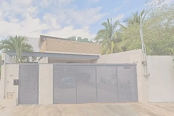 Foto de inmueble en Calle 8 #341, Col. Montebello C.P. 97113, Mérida