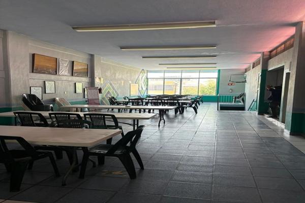 Foto de inmueble en Calle 8-A, Col. Ferrocarril C.P. 44440, Guadalajara