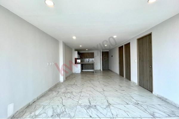 Foto de inmueble en Calle 8 de mayo, Col. Lomas Manuel Ávila Camacho C.P. 53910, Naucalpan de Juárez