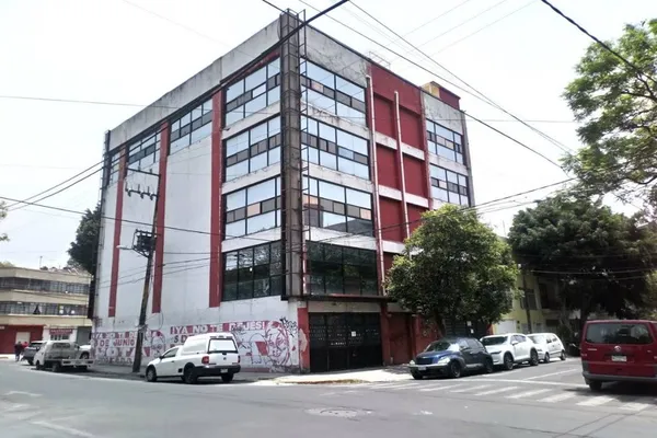 Foto de inmueble en Calle 9 #1197, Col. Aguilera C.P. 02900, Azcapotzalco