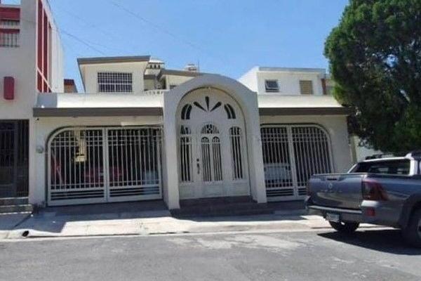 Foto de inmueble en calle #S/D, Col. Ciudad Satélite C.P. 64960, Monterrey