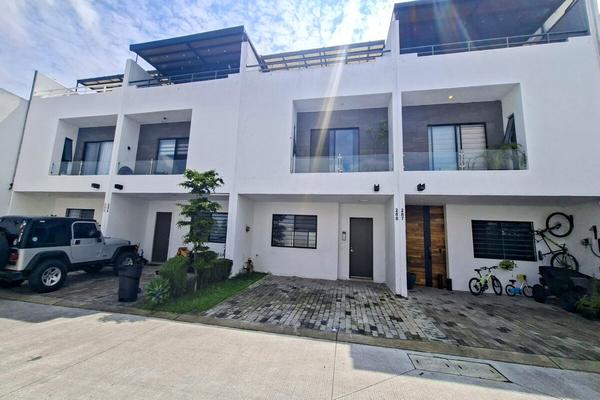 Foto de inmueble en C Acacia, Col. El Centinela C.P. 45133, Zapopan