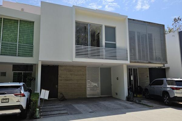 Foto de inmueble en C. Acero, Col. Jocotan C.P. 45017, Zapopan