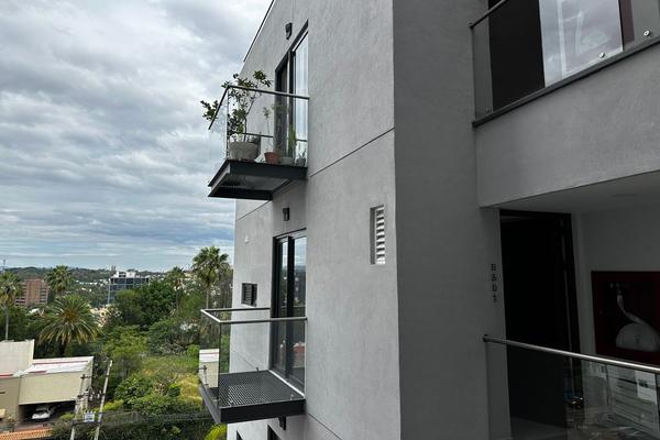 Foto de inmueble en Calle Alberta, Col. Colomos Providencia C.P. 44660, Guadalajara