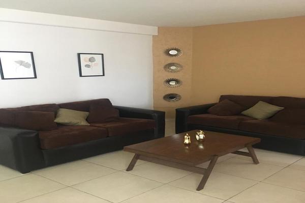 Foto de inmueble en C. Alpes, Col. Lomas 1a Secc C.P. 78210, San Luis Potosí