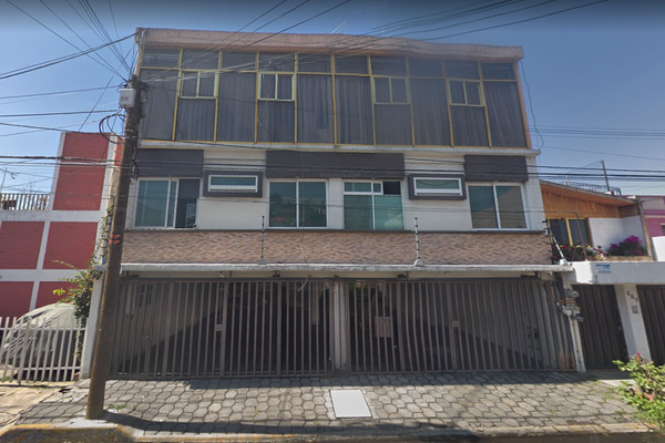 Foto de inmueble en Calle Arcos Poniente, Col. Jardines del Sur C.P. 16050, Xochimilco