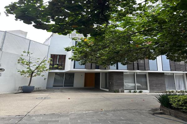 Foto de inmueble en C. Asunción,, Col. Colomos Providencia C.P. 44660, Guadalajara