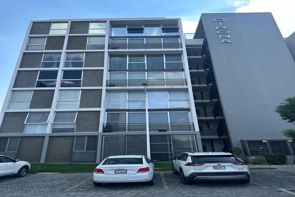 Foto de inmueble en Calle Boulevard Valle del Silicio #1549, Col. Hacienda La Tijera C.P. 45647, Tlajomulco de Zúñiga