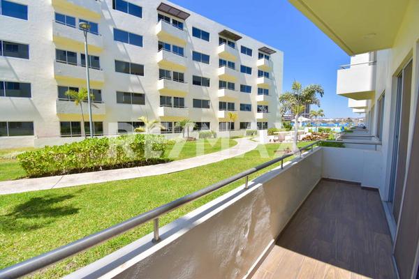 Foto de inmueble en Calle brisa, Col. Real del Valle C.P. 82124, Mazatlán