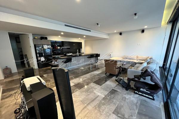 Foto de inmueble en Calle Central, Col. Valle Real C.P. 45019, Zapopan