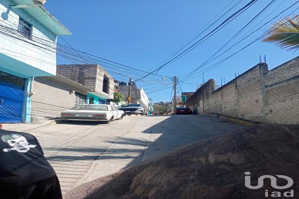 Foto de inmueble en calle cerrada la roqueta #72, Col. Hermenegildo Galeana C.P. 39010, Chilpancingo de los Bravo