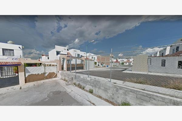 Foto de inmueble en CALLE DE LA CABALLERIZA, Col. Campestre Tarimbaro C.P. 58893, Tarímbaro