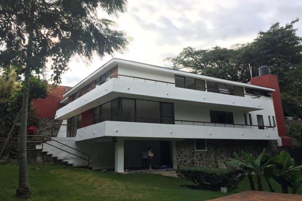 Foto de inmueble en Calle de la luz #400, Col. Chapultepec C.P. 62450, Cuernavaca