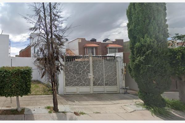 Foto de inmueble en C. del Confesionario 108, 37299 León de los Aldama, Gto. #108, Col. León I C.P. 37235, León