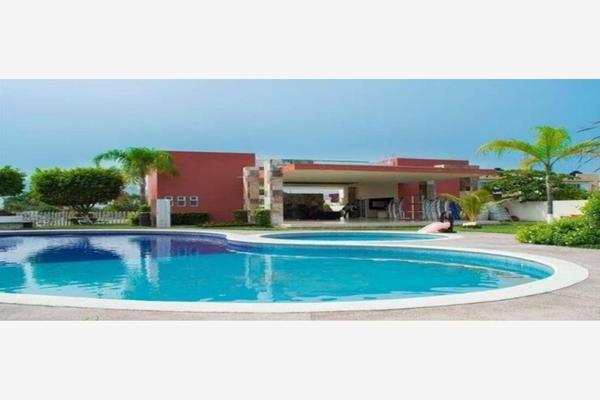 Foto de inmueble en C. ESTERO LAS TAPIAS #00, Col. Real Ixtapa C.P. 48280, Puerto Vallarta