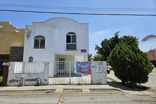 Foto de inmueble en Calle Eva, Col. San Jose Del Valle C.P. 45653, Tlajomulco de Zúñiga